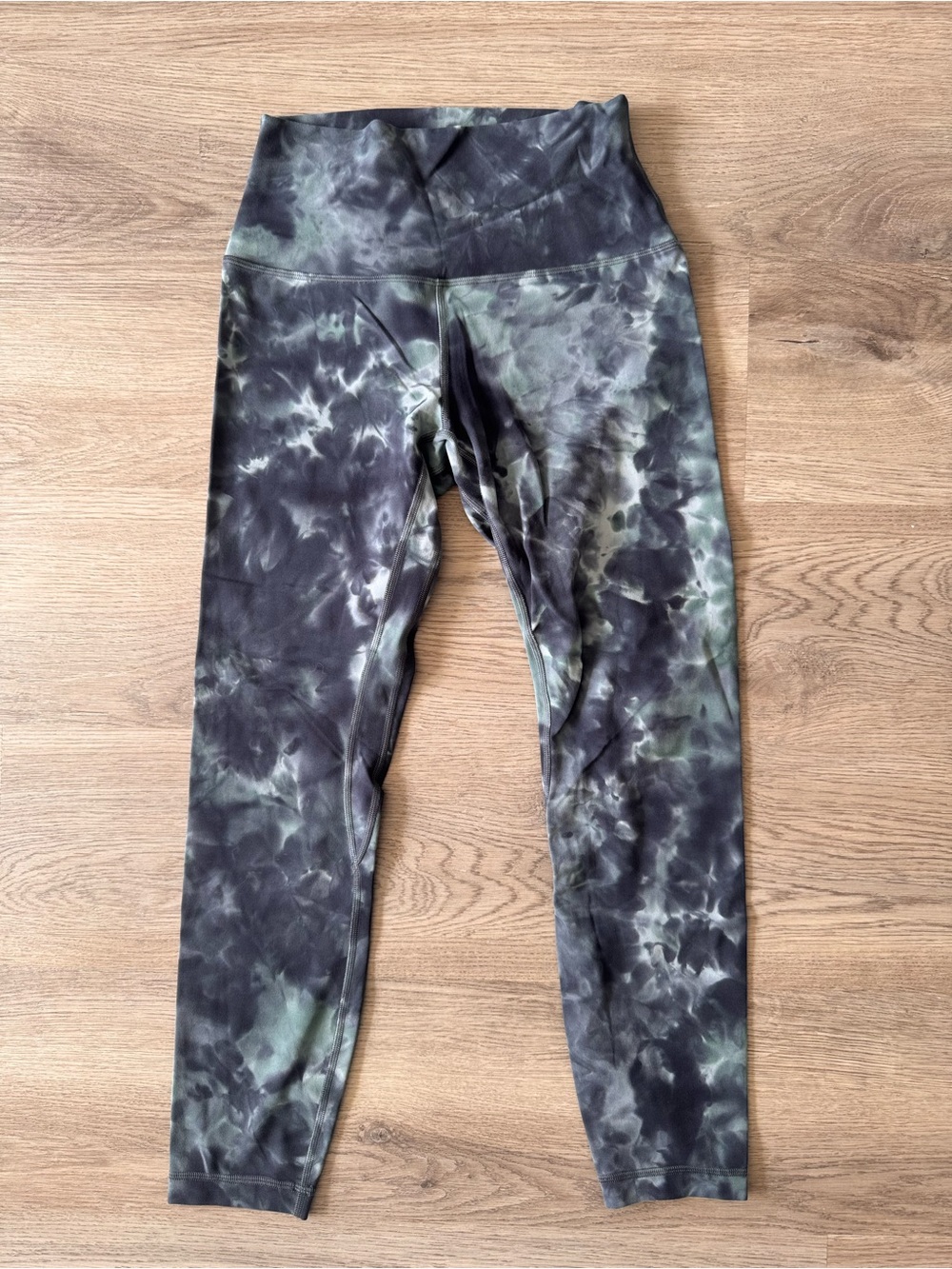 lululemon athletica Ice-Dye High-Rise Align 25” Leggings